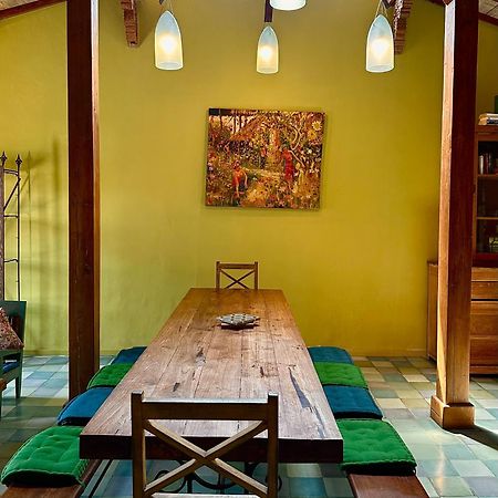Guesthouse Mooz Canggu Dış mekan fotoğraf