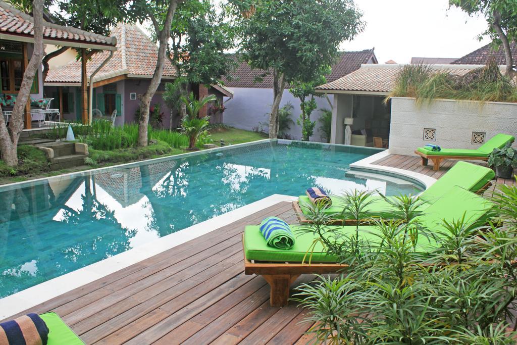 Guesthouse Mooz Canggu Oda fotoğraf