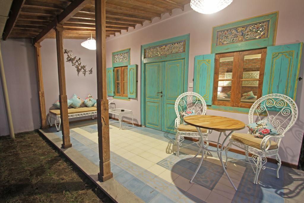 Guesthouse Mooz Canggu Oda fotoğraf