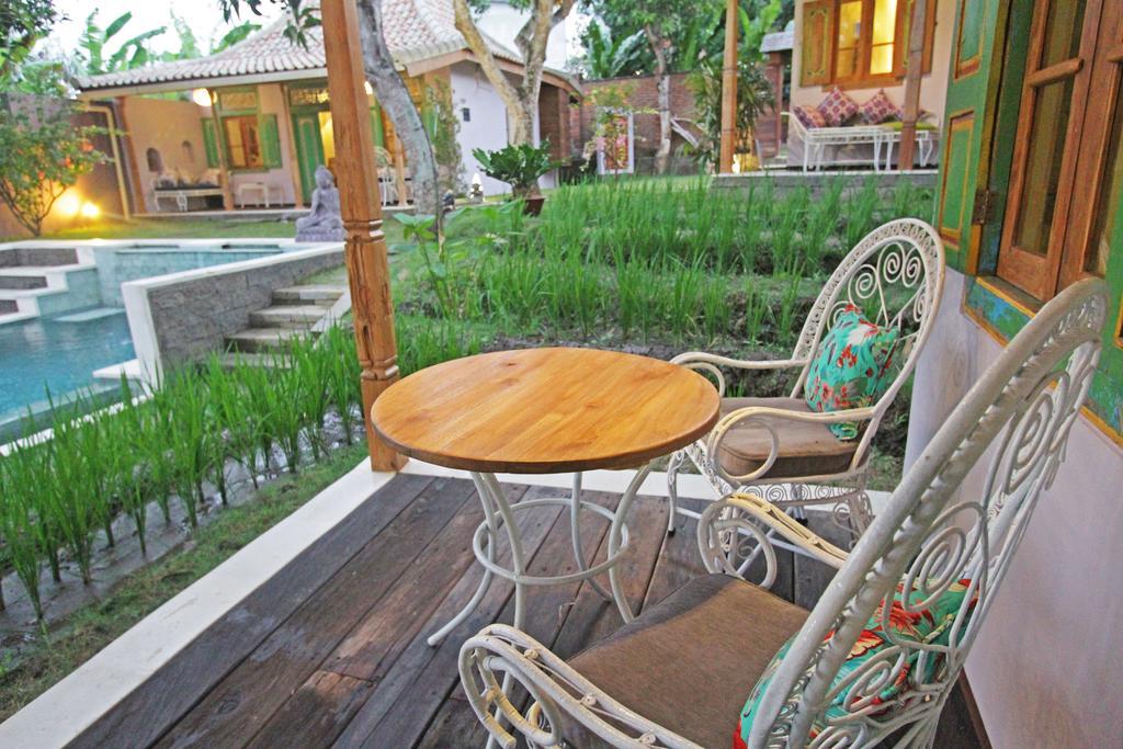 Guesthouse Mooz Canggu Oda fotoğraf