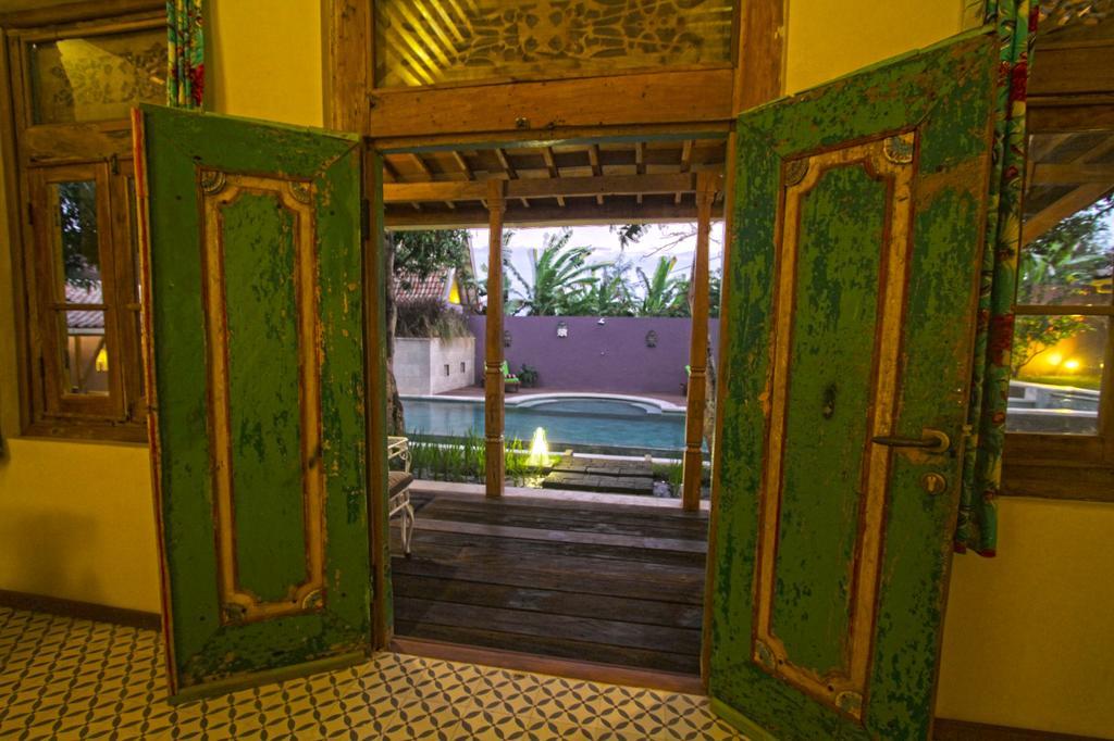 Guesthouse Mooz Canggu Oda fotoğraf