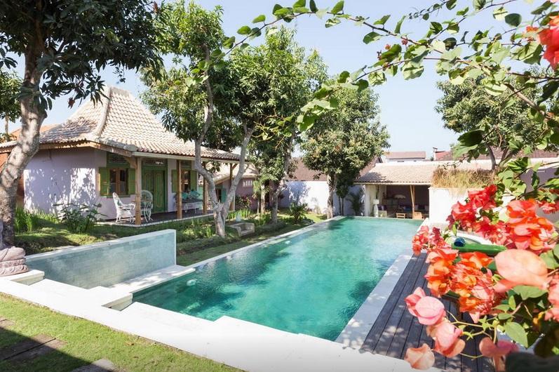 Guesthouse Mooz Canggu Oda fotoğraf